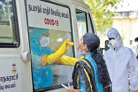 തമിഴ്നാട്ടില് മന്ത്രിക്ക് കോവിഡ്; കേരളത്തില് നിന്ന് എത്തിയ ആറ് പേര്ക്ക് രോഗം; മരണം 1200 കടന്നു
