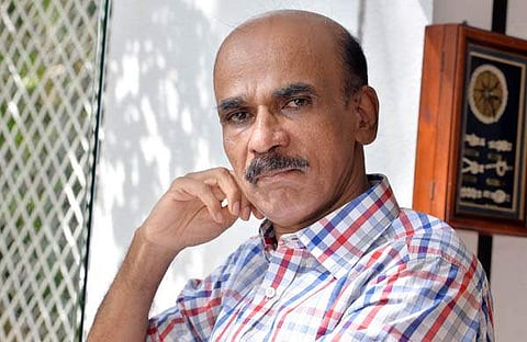 എ ഹേമചന്ദ്രന്/വിന്സെന്റ് പുളിക്കല്, എക്സ്പ്രസ്