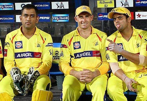 അടുത്ത 10 വര്ഷം കൂടി ധോനി കളിക്കും, ടീമില് ഉള്പ്പെടുത്തുന്നത് ഭീഷണിയായി പലരും കണ്ടേക്കാമെന്ന് മൈക്ക് ഹസി