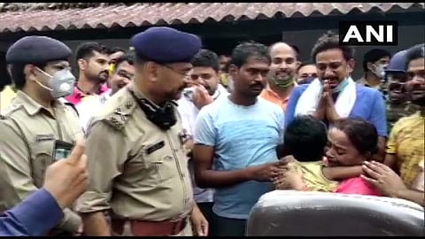 എട്ട് വയസുകാരനെ വിട്ടയക്കാൻ ആവശ്യപ്പെട്ടത് നാല് കോടി; ക്രിമിനൽ സംഘത്തെ ആക്രമിച്ച് കീഴ്പ്പെടുത്തി; കുട്ടിയെ വീണ്ടെടുത്തു