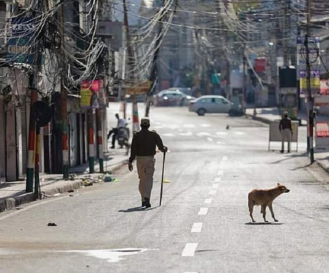 ബിഹാറില് ലോക്ക്ഡൗണ് നീട്ടിയേക്കും; യോഗം ഇന്ന്