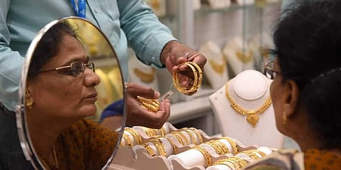 സ്വര്ണവില വീണ്ടും 40,000ന് താഴെ; ഒറ്റയടിക്ക് 800 രൂപ കുറഞ്ഞു