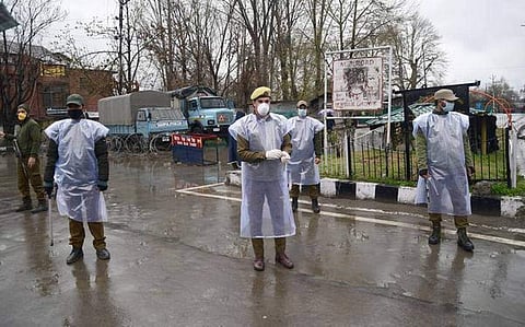 ജമ്മു കശമീരില് ലോക്ക്ഡൗണ് നീട്ടി; രോഗവ്യാപനം രൂക്ഷം, ഇതുവരെ മരിച്ചത് 377പേര്