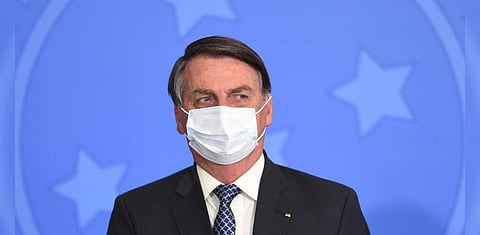 ഭാര്യയുടെ അഴിമതിയെക്കുറിച്ച് ചോദിച്ചു; മാധ്യമപ്രവര്ത്തകന്റെ മുഖം ഇടിച്ചു പൊട്ടിക്കുമെന്ന് ബ്രസീല് പ്രസിഡന്റിന്റെ ഭീഷണി