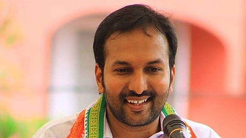 'അതു നാക്കുപിഴയോ, സത്യം അറിയാതെ പറഞ്ഞുപോയതോ ?' : പി സി വിഷ്ണുനാഥ്