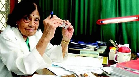 രാജ്യത്തെ പ്രഥമ വനിതാ കാർഡിയോളജിസ്റ്റ് ഡോ എസ് പത്മാവതി അന്തരിച്ചു