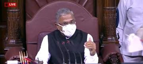 രാജ്യസഭാ ഉപാധ്യക്ഷനെതിരായ അവിശ്വാസപ്രമേയം നിലനില്ക്കില്ല ; പ്രതിപക്ഷ പാര്ട്ടികളുടെ നോട്ടീസ് തള്ളി