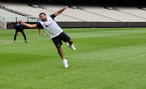 രോഹിത് ശർമ പരിശീലനത്തിൽ/ ട്വിറ്റർ