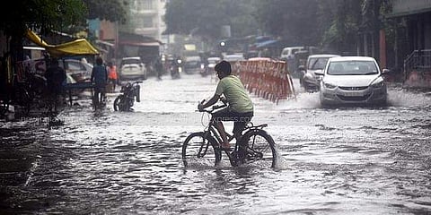 കനത്തമഴയെ തുടര്ന്ന് ചെന്നൈയില് രൂപപ്പെട്ട വെള്ളക്കെട്ട്
