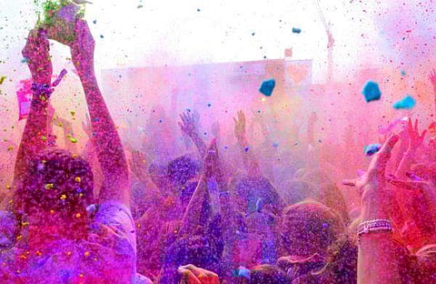 Friday prayers after 2 pm to accommodate Holi in Ayodhya, says chief cleric