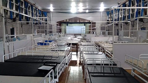 എറണാകുളത്ത് താത്കാലികമായി തയ്യാറാക്കിയ കോവിഡ് സെന്റര്