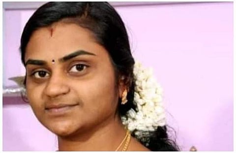 സൗമ്യ സന്തോഷ്