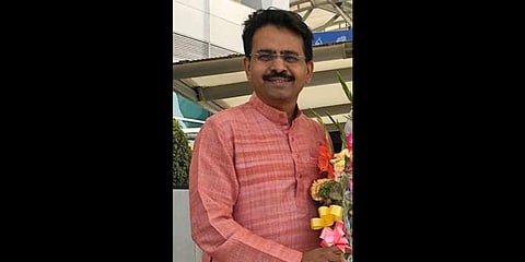 രാജീവ് സതാവ്