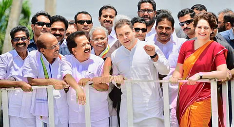 രാഹുലിനും പ്രിയങ്കയ്ക്കുമൊപ്പം പികെ കുഞ്ഞാലിക്കുട്ടി ചിത്രം /ഫെയ്സ്ബുക്ക്