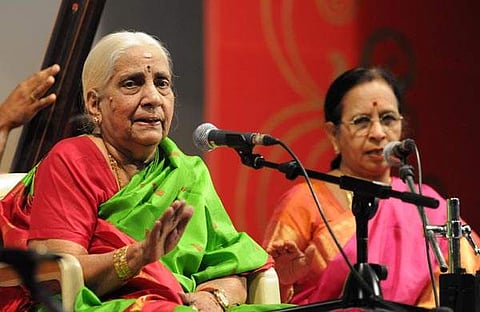 പാറശ്ശാല ബി പൊന്നമ്മാള്