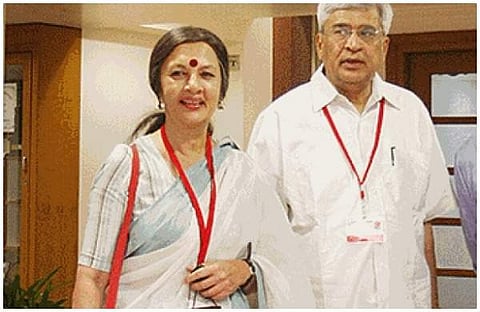 പ്രകാശ് കാരാട്ട്,ബൃന്ദ കാരാട്ട്