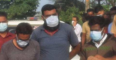 കൊടകരയില് കഞ്ചാവുമായി പിടിയിലായവര്