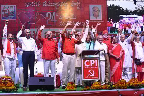 സിപിഐ പാര്ട്ടി കോണ്ഗ്രസില് നിന്ന്/എക്സ്പ്രസ് ഫോട്ടോ