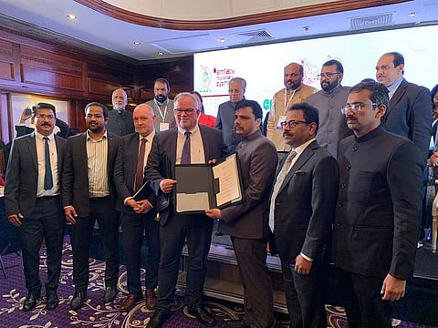 യുകെയിലേയ്ക്കുള്ള തൊഴില് കുടിയേറ്റം സാധ്യമാക്കാന് ധാരണാപത്രത്തില് ഒപ്പിട്ടപ്പോള്, ഫയല്