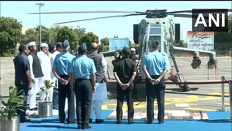 ആദ്യ ലഘു യുദ്ധ ഹെലികോപ്റ്റര് വ്യോമസേനയുടെ ഭാഗമാകുന്ന ചടങ്ങ്, എഎന്ഐ