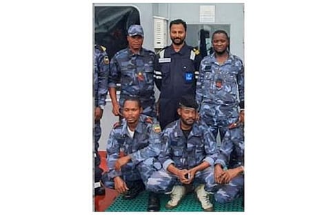 കപ്പലിലുള്ള നാവികര്