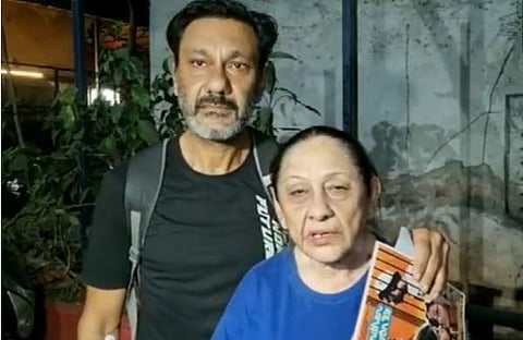 വീണ കപൂറും മകൻ അഭിഷേകും/ എഎൻഐ