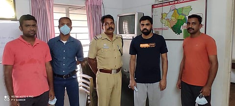 പ്രതിയെ ചേലക്കര പൊലീസ് നാട്ടിലെത്തിച്ചപ്പോൾ