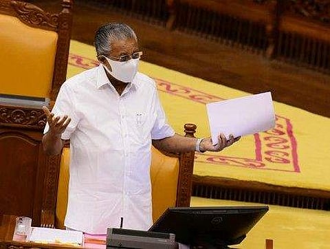 പിണറായി വിജയൻ നിയമസഭയിൽ