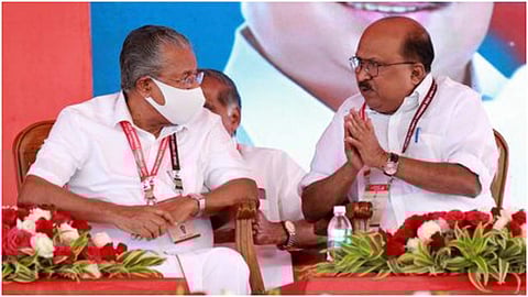 സിപിഎം സെമിനാര് വേദിയില് കെ വി തോമസ് മുഖ്യമന്ത്രിക്കൊപ്പം/ ഫയല്