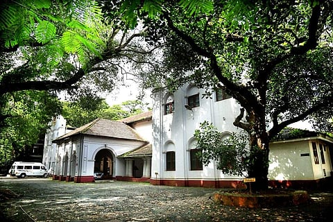 കേരള സാഹിത്യ അക്കാദമി/അക്കാദമി വെബ് സൈറ്റിലെ ചിത്രം