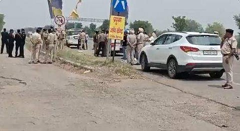 ബഗ്ഗയെ കൊണ്ടുവന്ന പഞ്ചാബ് പൊലീസിന്റെ വാഹന വ്യൂഹം കുരുക്ഷേത്രയില് ഹരിയാന പൊലീസ് തടയുന്നു/വിഡിയോ ചിത്രം
