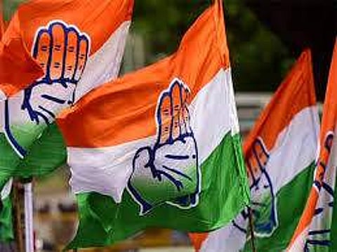 യൂത്ത് കോണ്ഗ്രസ് പതാക