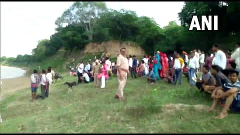 ഉത്തര്പ്രദേശില് യമുനയില് ബോട്ട് മറിഞ്ഞപ്പോള്, എഎന്ഐ