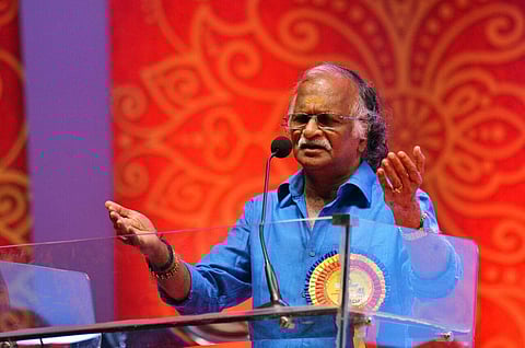 ഹരിവരാസനം പുരസ്കാരം ശ്രീകുമാരൻ തമ്പിക്ക് / ചിത്രം ഫേസ്ബുക്ക്