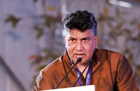 വി എ ശ്രീകുമാർ/ചിത്രം: ഫേയ്സ്ബുക്ക്