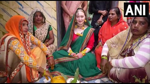 ഇന്ത്യക്കാരനെ വിവാഹം ചെയ്ത സ്വീഡിഷ് യുവതി, എഎന്ഐ