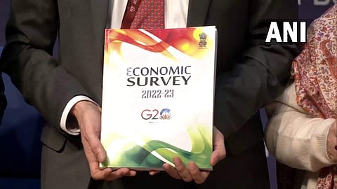 വളര്ച്ച ഇടിയുമെന്ന് സാമ്പത്തിക സര്വേ/എഎന്ഐ