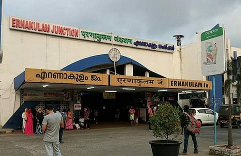 എറണാകുളം ജംഗ്ഷൻ റെയിൽവേ സ്റ്റേഷൻ/ ഫെയ്സ്ബുക്ക്