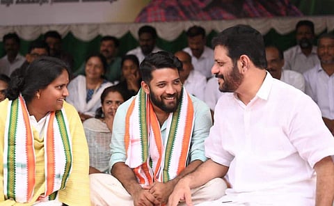 ഷാഫി പറമ്പിലിന്റെ ഉപവാസ സമരത്തില്നിന്ന്/ഫെയ്സ്ബുക്ക്