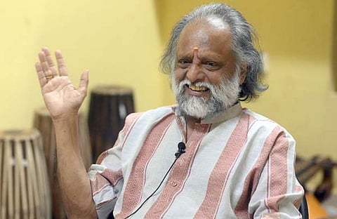 കൈതപ്രം ദാമോദരന് നമ്പൂതിരി/ എക്സ്പ്രസ് ചിത്രം