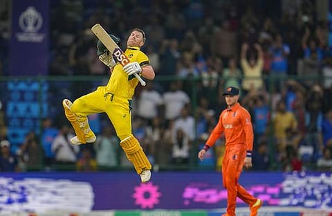 വാർണറുടെ സെഞ്ച്വറി ആഘോഷം/ പിടിഐ