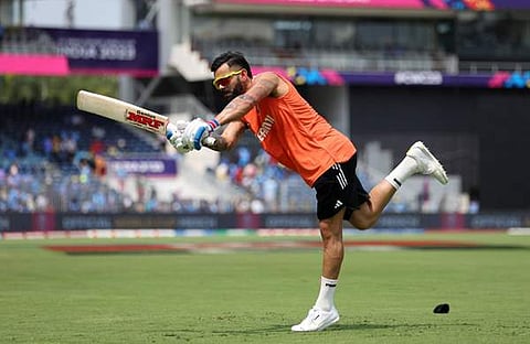 കോഹ്ലി ബാറ്റിങ് പരിശീലനത്തിൽ/ ട്വിറ്റർ