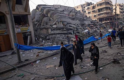 ആക്രമണത്തിൽ തകർന്ന കെട്ടിടങ്ങൾ/ പിടിഐ