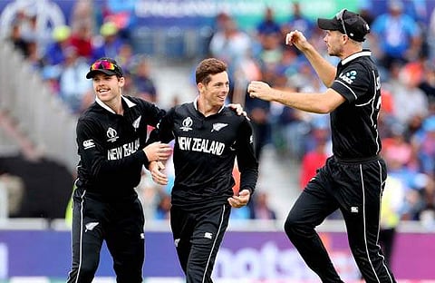 മിച്ചല് സാന്റ്നര്/ പിടിഐ