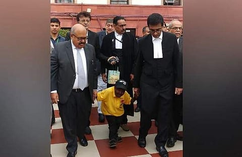 കഫേയുടെ ഉദ്ഘാടന ചടങ്ങില് ജസ്റ്റിസ് ഡി വൈ ചന്ദ്രചൂഡ് / ചിത്രം: വീഡിയോ സ്ക്രീന്ഷോട്ട്