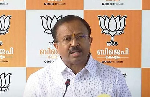 കേന്ദ്രമന്ത്രി വി മുരളീധരന്റെ വാർത്താസമ്മേളനം/ ടിവിദൃശ്യം