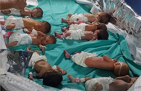 പലസ്തീനിലെ ആശുപത്രിയില് പ്രായം തികയാതെ ജനിച്ച കുഞ്ഞുങ്ങള്/ പിടിഐ