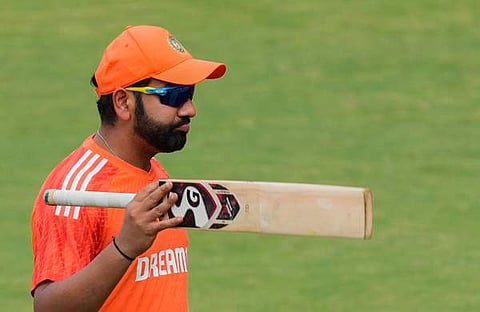 രോഹിത് ശർമ പരിശീലനത്തിനിടെ/ പിടിഐ