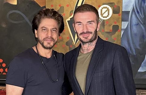 ഷാരുഖ് ഖാനും ബെക്കാമും/ഫോട്ടോ: ട്വിറ്റർ