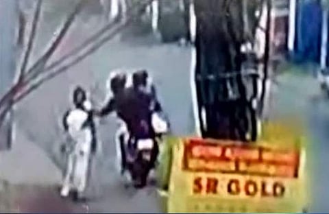 കവർച്ചയുടെ സിസിടിവി ദൃശ്യങ്ങൾ